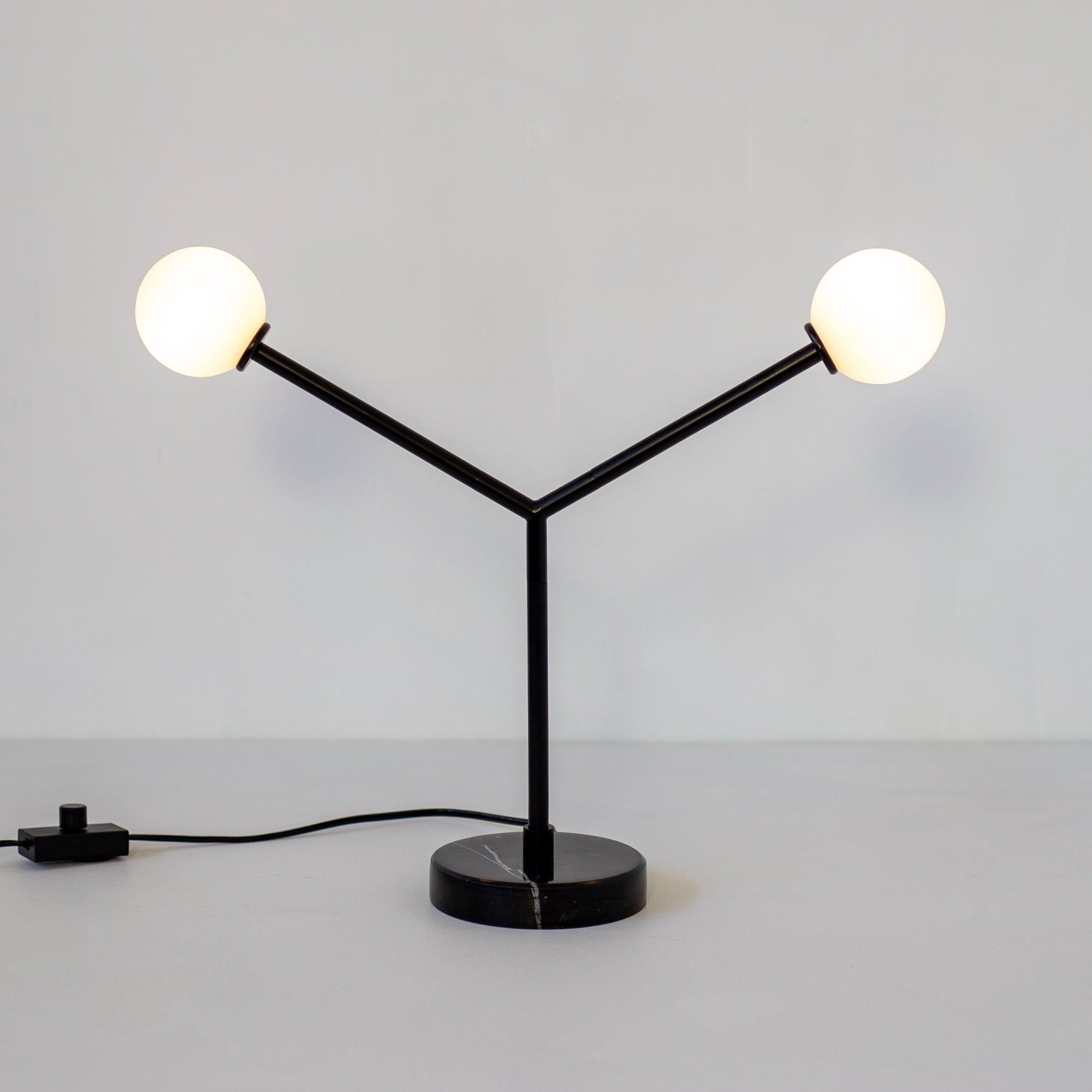 Y Table Lamp - Large, Black
