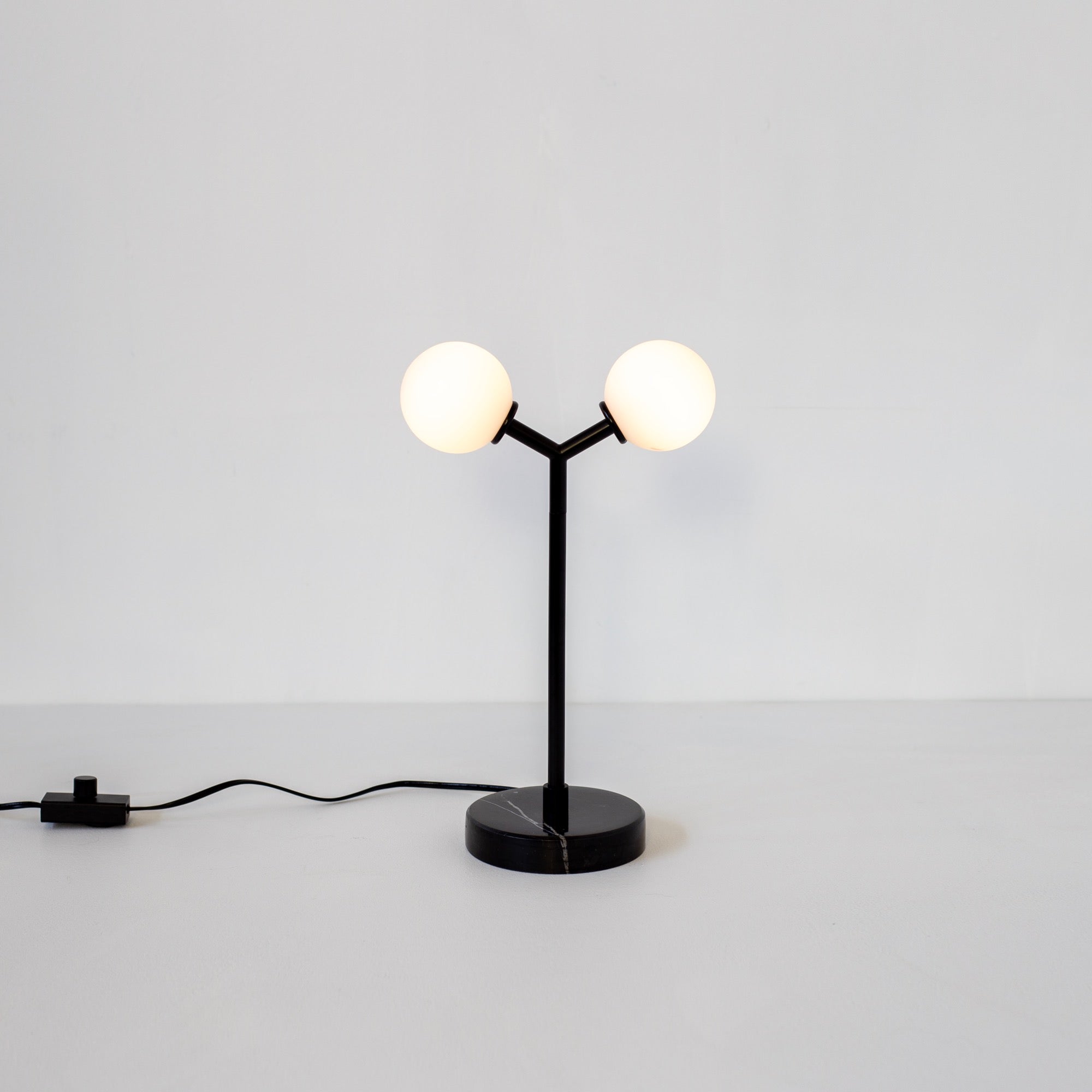 Y Table Lamp - Small, Black