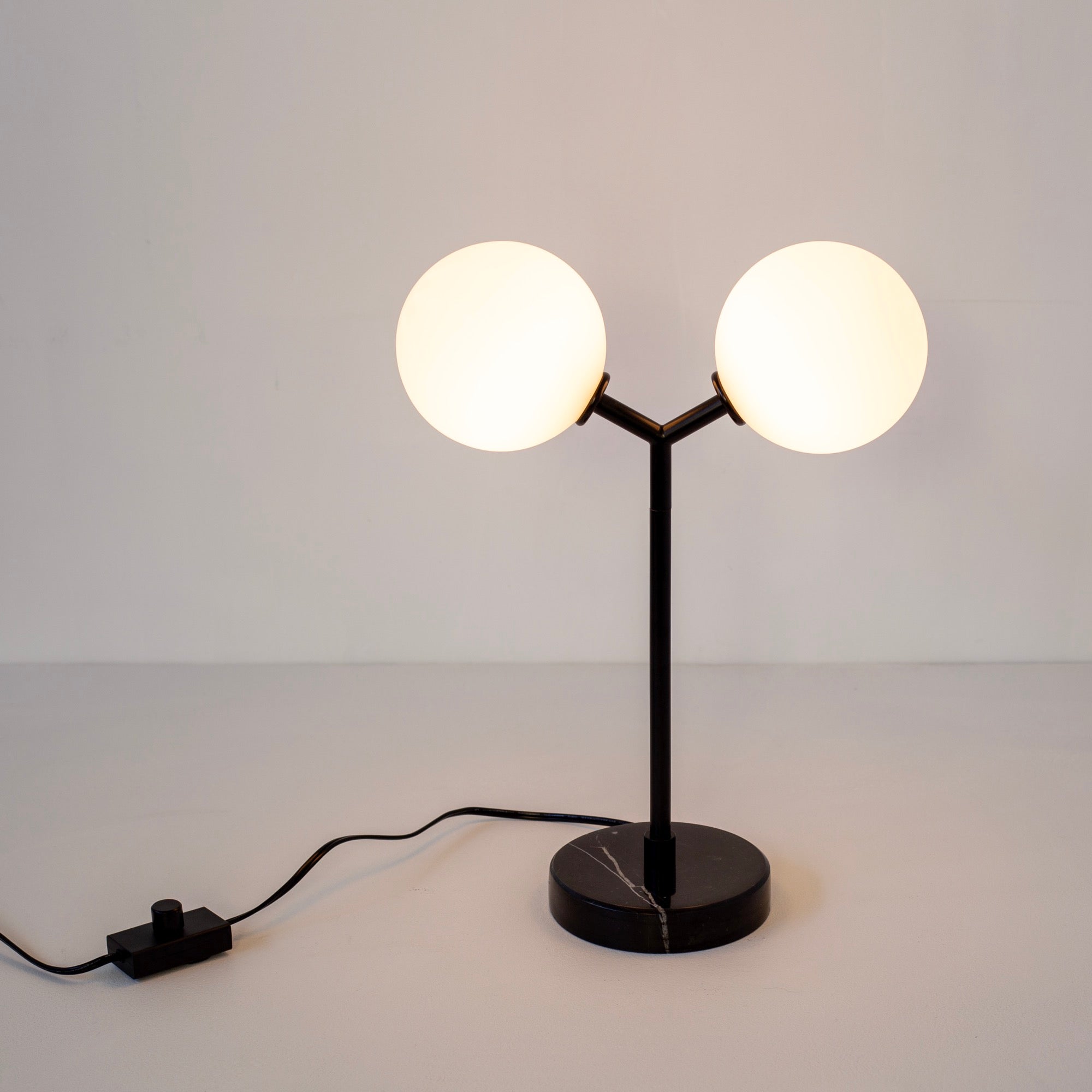 Y Table Lamp - Small, Black