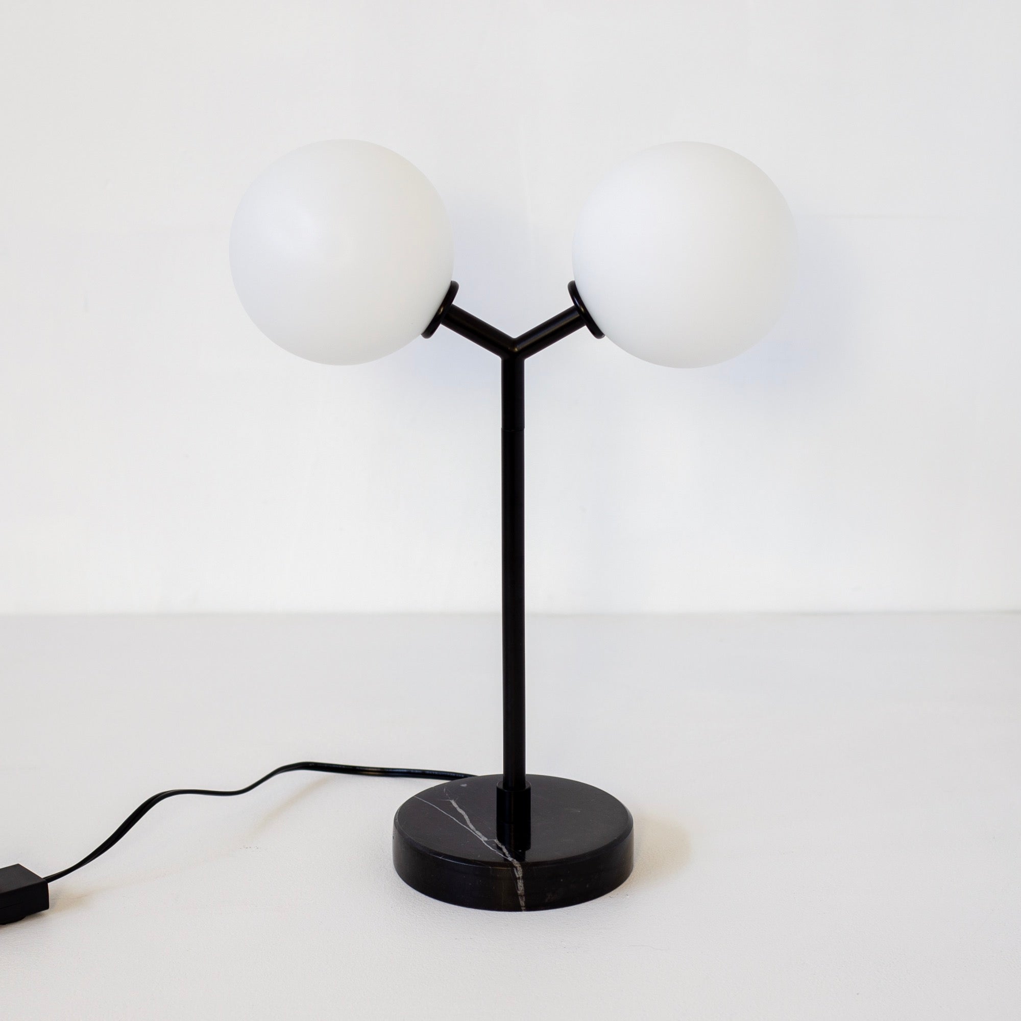 Y Table Lamp - Small, Black