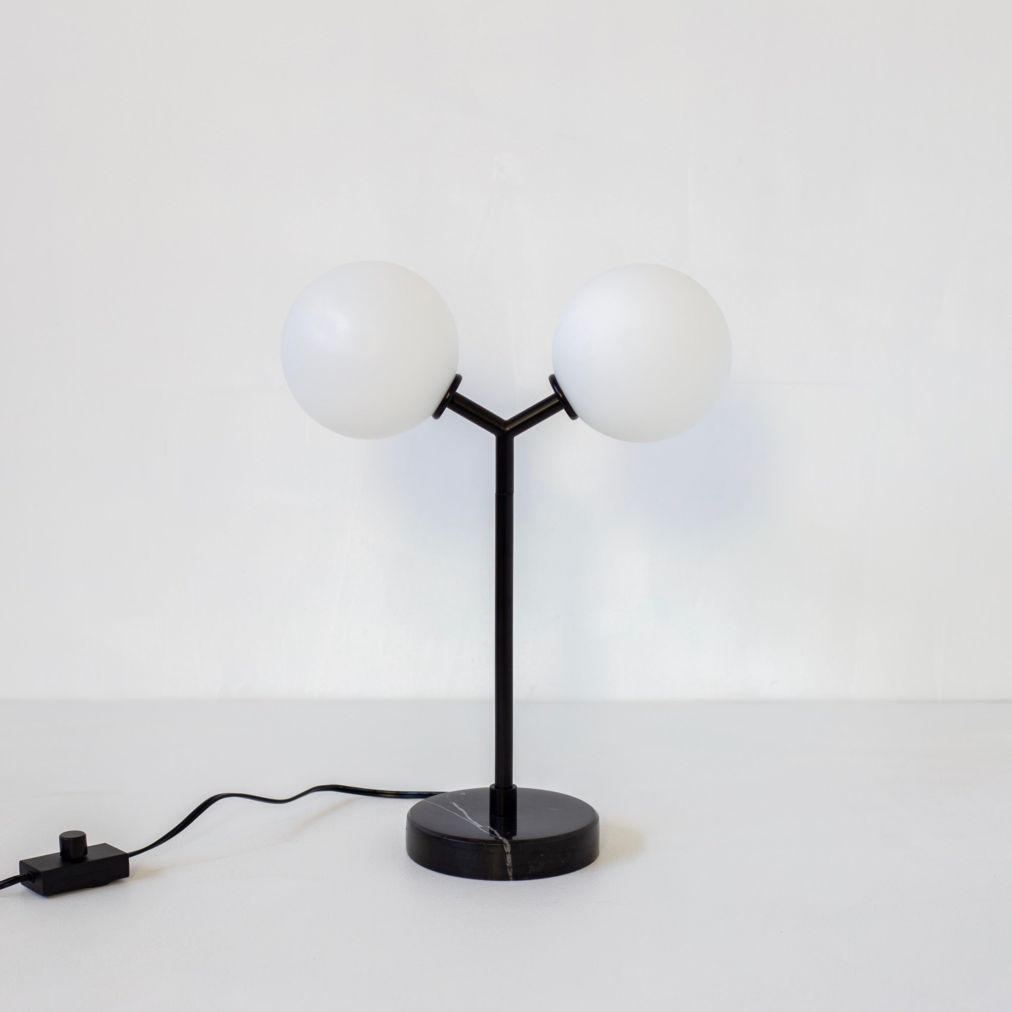 Y Table Lamp - Small, Black